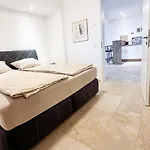 Storchenhof Апартаменты Тенинген