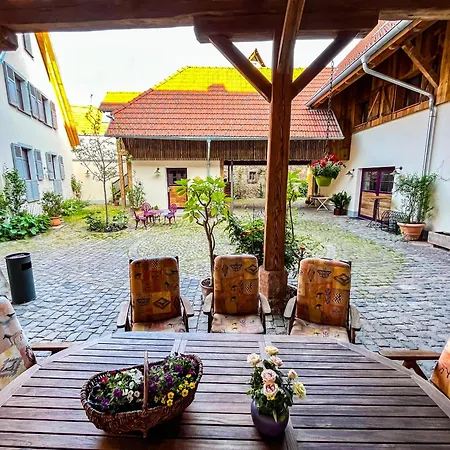 Apartment Storchenhof *